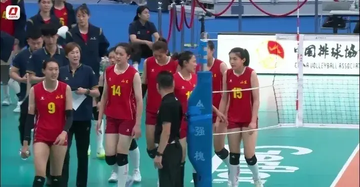 张常宁也只, 经捂着腰, img